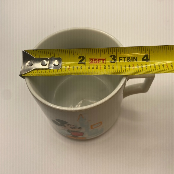 VINTAGE WALT DISNEY WORLD MICKEY MOUSE CINDERELLA CASTLE MUG, CUP - Picture 8 of 8